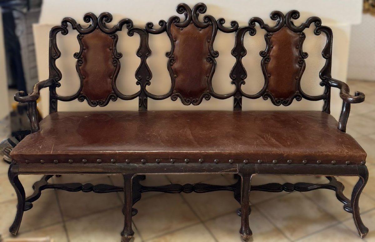 Divano in legno e pelle, Portogallo XVIII secolo -photo-1