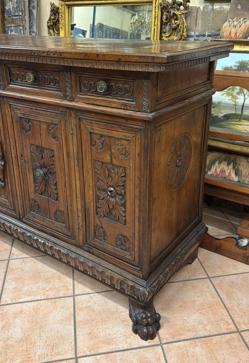 Credenza a cinque porte -photo-1