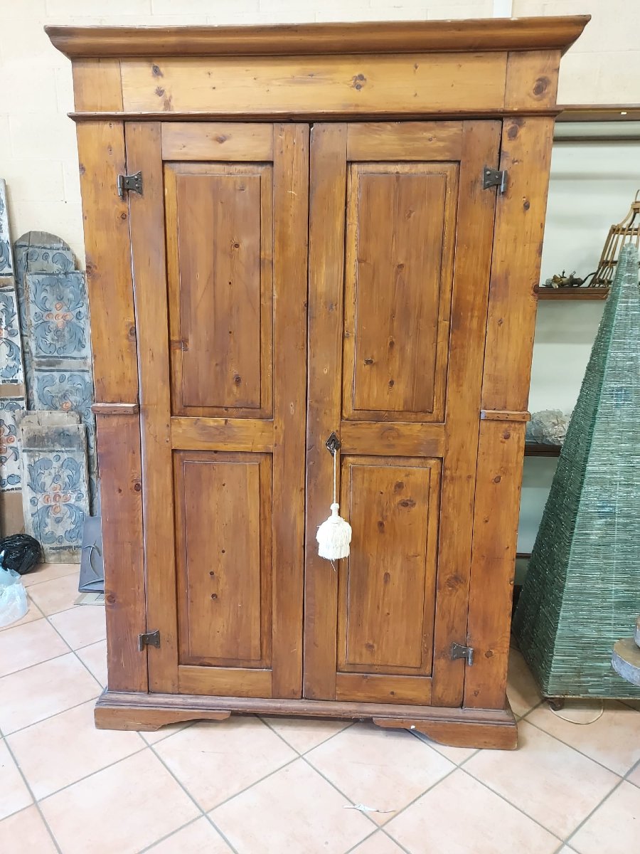 Armadio a due ante in legno di pino-photo-2