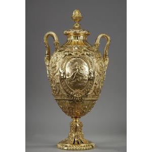 Imposing Ovoid Shaped Covered Vase In Gilt Bronze