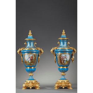 Pair Of Covered Vases In Polychrome Porcelain In The Taste Of Sèvres