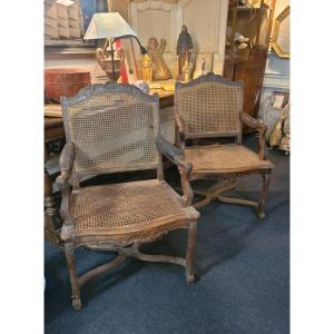 Pair De Fauteuils à La Reine D Epoque Louis XV