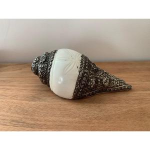 Chank Shell Indian Ocean Silver Frame