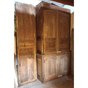 Large Cherry Wood Closet 18 Eme And 2 Panels Of Woodwork