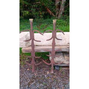 A Series Of Wrought Iron Cat Tusks From The 17th And 18th Centuries