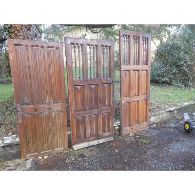 Trilogie De Portes Neo Gothiques En Chêne