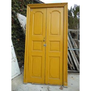 Pair Of Narrow Double Sided Communication Doors 18 Eme