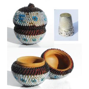 Limp Box Thimble Holder In Pearl Sandblasted Silver Thimble Early 20th Century