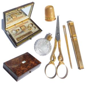 Antique Gold Sewing Kit, Early 19th Century, Swan Scissors, Thimble
