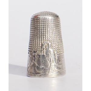 Solid Silver Thimble, La Fontaine's Fable "the Fox And The Stork," Early 20th Century 