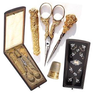 Vermeil Sewing Kit In Marquetry Box, 19th Century, Napoleon III Period, Scissors, Thimble