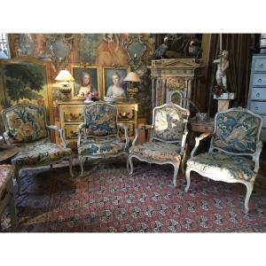 Set Of 4 18th Century Provençal Painted Seats Covered With Tapestries