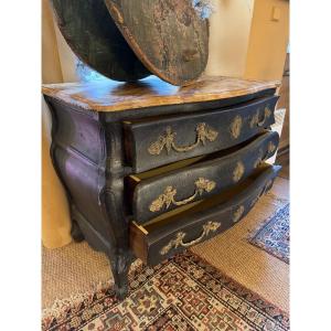 Painted Theatrical Set Chest Of Drawers Opening Onto 3 Drawers, Wooden Top Painted To Resemble Marble, 20th Century