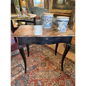 18th-century Writing Desk With A Black Lacquered Waist-high Drawer (marble-effect Top)