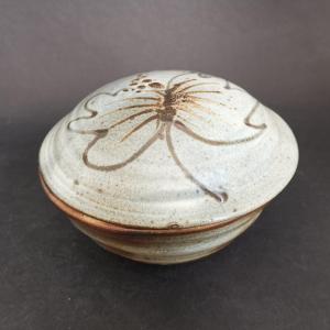 Janet Stedman (1945-1987), Stoneware Covered Bowl