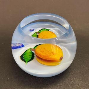 Saint Louis, Sulphide Paperweight Apricot, Stamped, Width. : 7 Cm