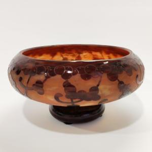 Charles Schneider, Le Verre Français, Stemmed Bowl With "pearl" Decoration