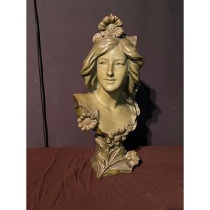 Bust Of Elegant Terracotta From The Art Nouveau Period