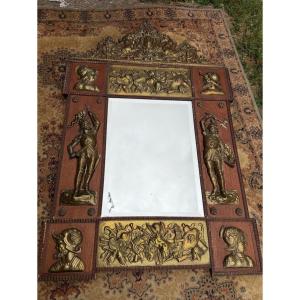 Large Renaissance-style Mirror (151 Cm)