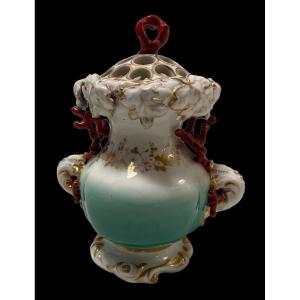 Paris Porcelain Flower Picks?