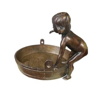 Bronze Empty Pocket Of A Child With A Basin 