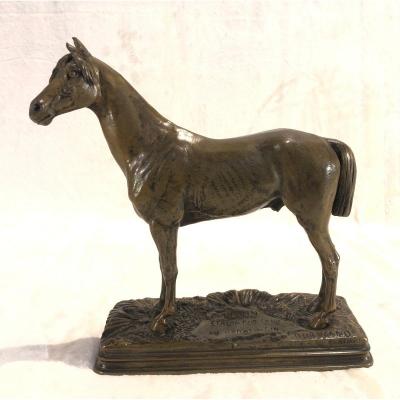 Sculpture De Dubucand - Horse / Kaolin: Thoroughbred Stallion Au Haras Au Pin - Dim. 24 X 24 Cm