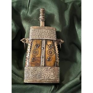 19th Century Oriental Powder Pear