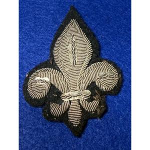 Armed With Condé Fleur De Lys, 18th Century Uniform Element
