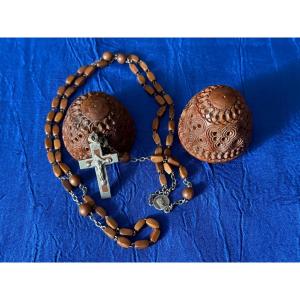 Corozo Egg Rosary Holder 18th Century 