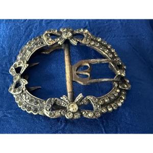 Small 19th Century Belt Buckle With Knots 