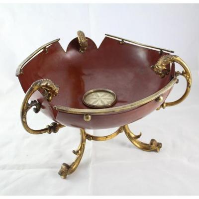 Fretwork Cup In Red Lacquered Sheet And Tripod Mount In Gilt Bronze 19th Century