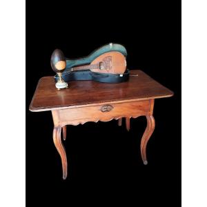 Louis XV Period Table 