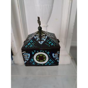 Pyxide In The Limousin Style 