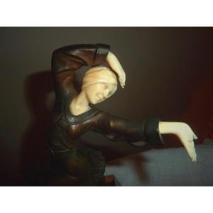 Art Deco Statue - Solange Bertrand