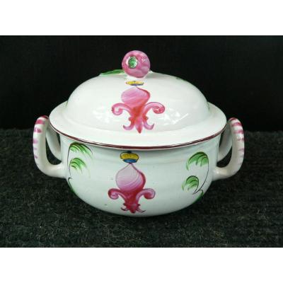 Bouillon In Earthenware Islettes Nineteenth