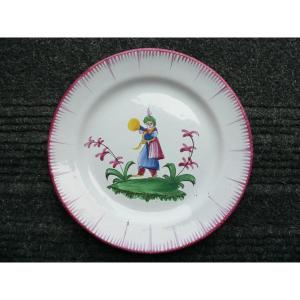 Nineteenth Islettes Earthenware Plate