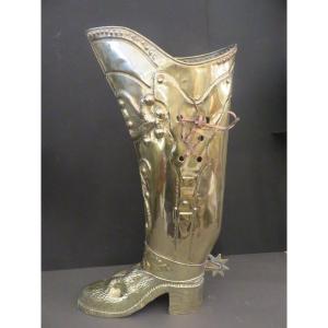 Grand Botte En Laiton Pouvant Servir De Porte Parapluie Ou Porte Cannes