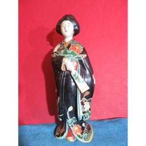 Japanese Enamelled Porcelain Statuette, In The Kutani Style, 20th Century 