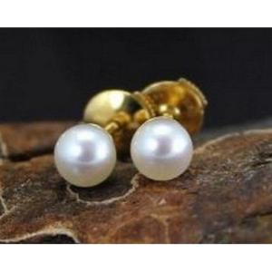 Gold Earrings And Akoya Cultured Pearl