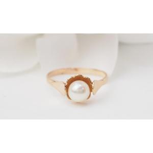 Rose Gold And Cultured Pearl Ring