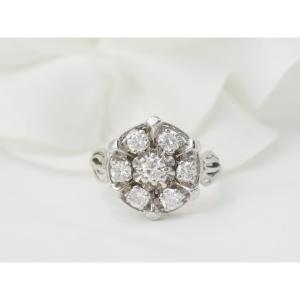 Daisy Ring In White Gold And Diamonds 