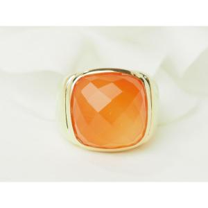 Signet Ring In Yellow Gold And Carnelian