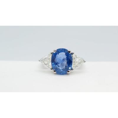 Ring Set With A Ceylon Sapphire