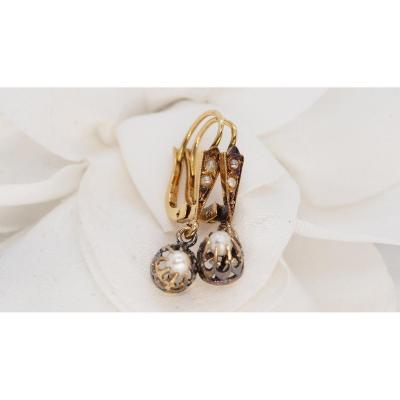 Antique Earrings In Yellow Gold And Fine Pearls