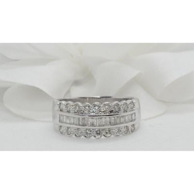 Bague Bandeau En Or Blanc Sertie De Diamants  