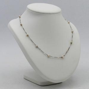 Fine Necklace In White Gold And 12 Cultured Pearls, 20th Century. 