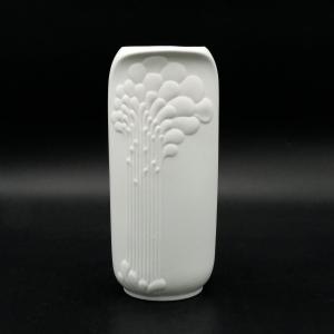 Germany, Ak Kaiser, Matte White Biscuit Vase, "goulettes", 1960 To 1970.