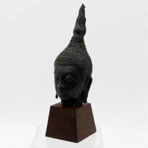 Burma, Bronze Buddha Head With Brown Patina, Late 19th To Early 20th Century.