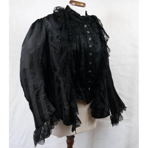 Women's Top Garment, Late 19th Century.