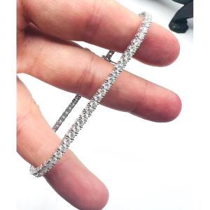 "tennis Line" Bracelet 18 Carat White Gold Set With Diamonds Totaling 4 Carats